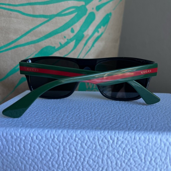 Gucci Men’s Polarized sunglasses GG0341S - Picture 5 of 16